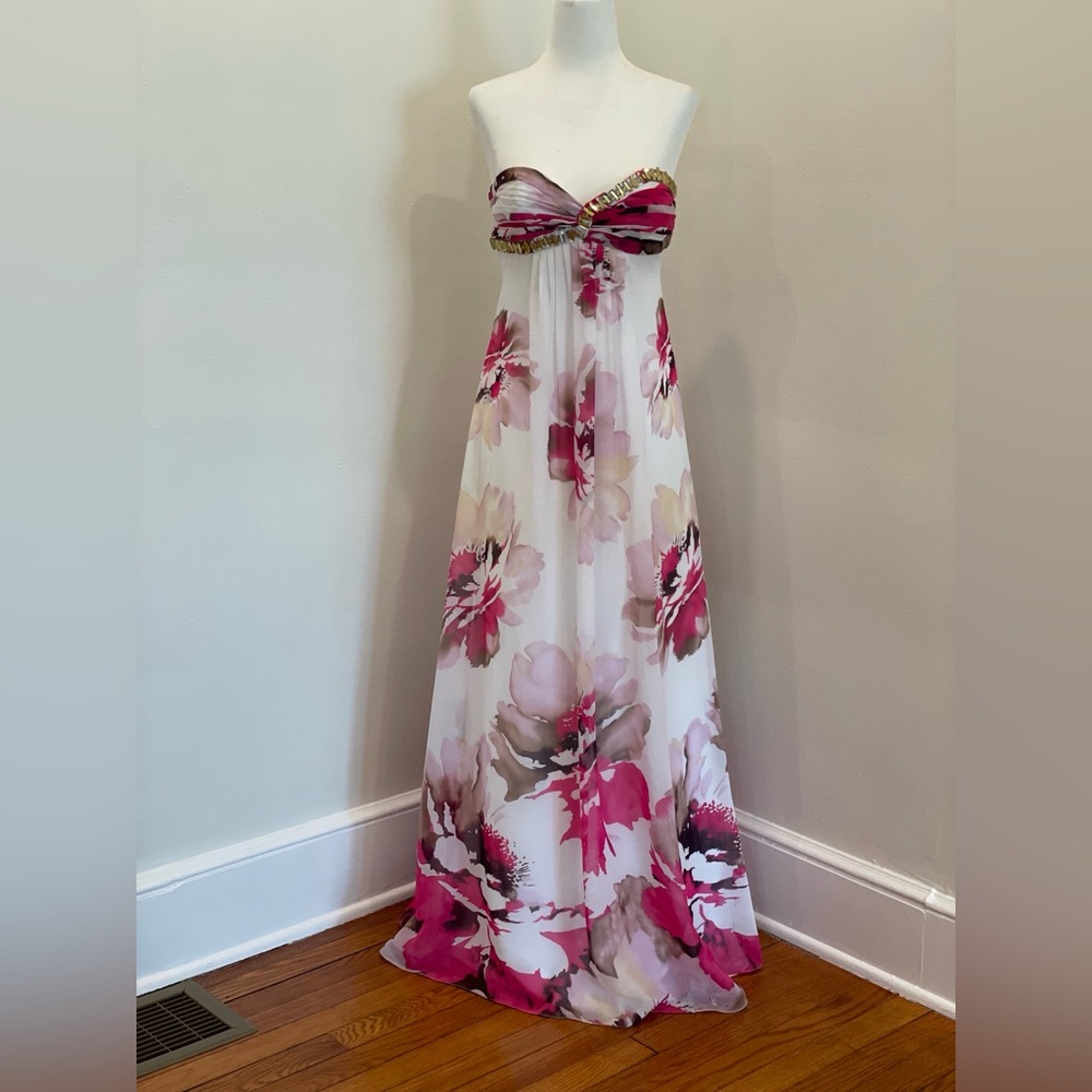 Cache Strapless Floral Chiffon Prom Dress